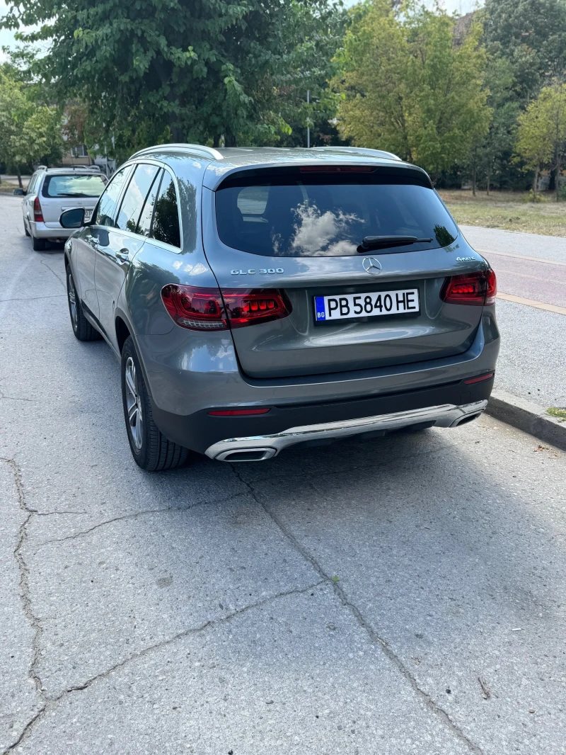 Mercedes-Benz GLC 300 300, снимка 3 - Автомобили и джипове - 52093557