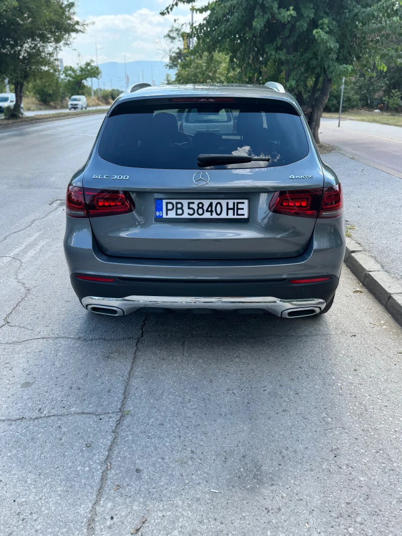 Mercedes-Benz GLC 300 300, снимка 6 - Автомобили и джипове - 52093557