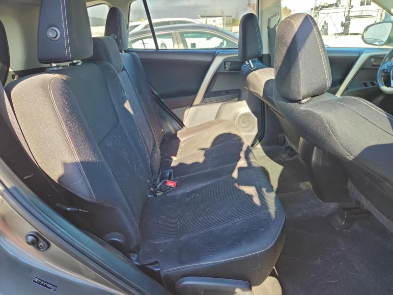 Toyota Rav4 2.5* XLE* ПЕРФЕКТНА, снимка 11 - Автомобили и джипове - 53134427