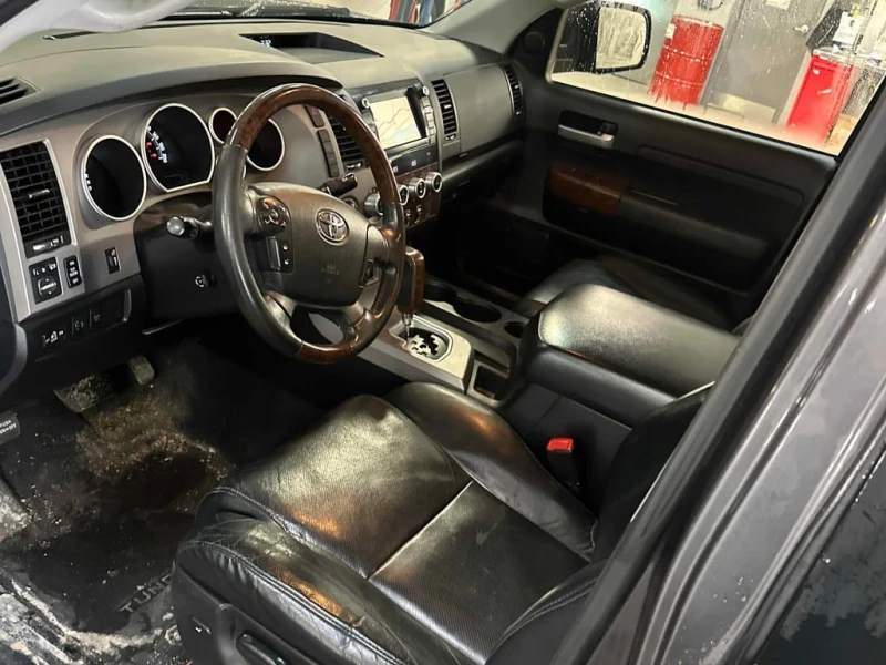 Toyota Tundra * Limited * CARFAX * БЕЗ ПЪРВОНАЧАЛНА ВНОСКА, снимка 5 - Автомобили и джипове - 53164607