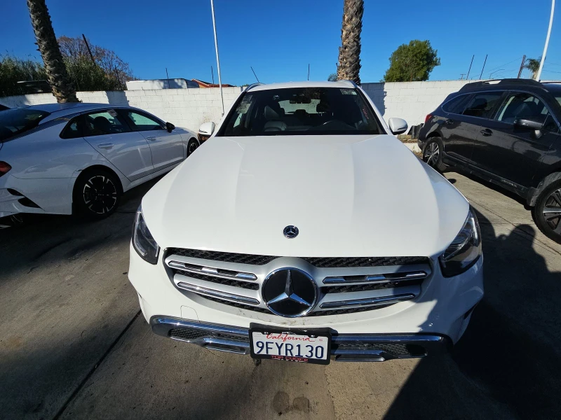 Mercedes-Benz GLC 300 Keyless* Ambient* Камера* ХРОМ, снимка 3 - Автомобили и джипове - 53527009