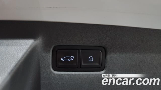 Hyundai Santa fe Hybrid| КАМЕРА| DIST| HEAD UP| ОБДУХВАНЕ| ПОДГРЕВ, снимка 15 - Автомобили и джипове - 55835163