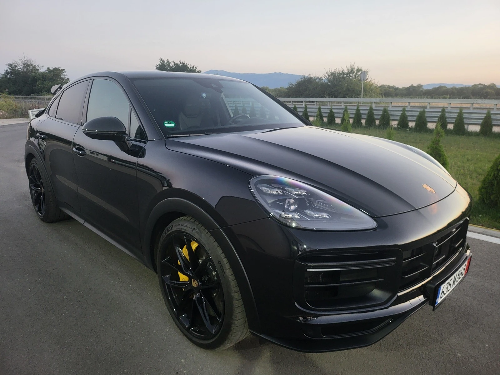 Porsche Cayenne TURBO GT/ ГАРАНЦИОНЕН 2026Г./CERAMIC - изображение 2