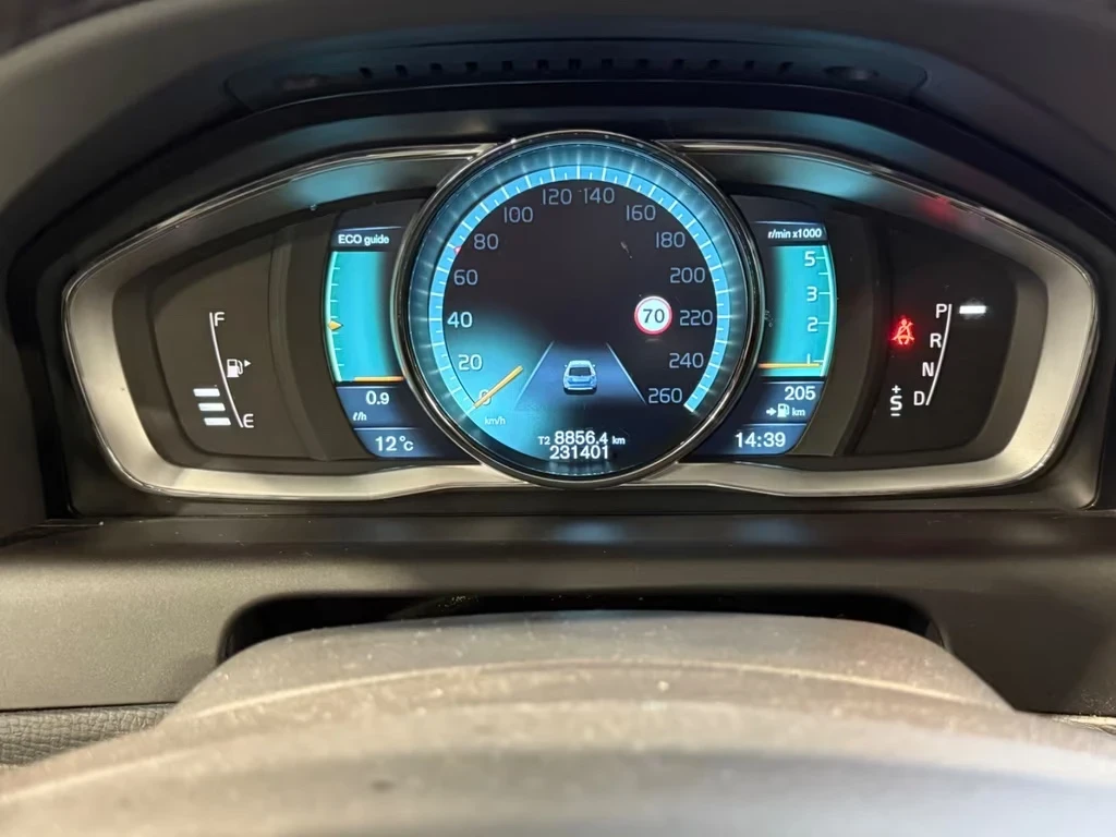 Volvo XC60 2.4 Sammum D5 4x4 Aut. Pano Xenon Leder Navi | Mobile.bg   11