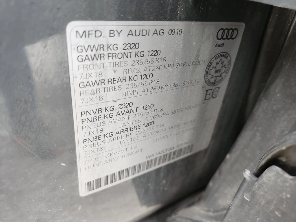 Audi Q3 * KOMFORT * CARFAX * БЕЗ ПЪРВОНАЧАЛНА ВНОСКА - изображение 7