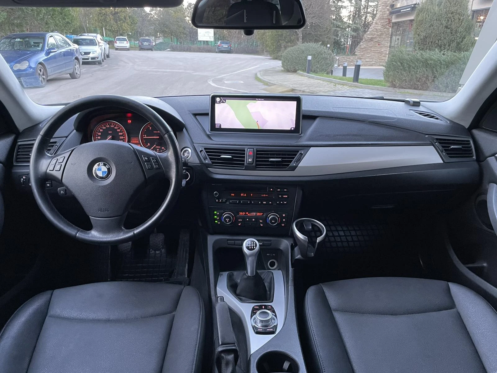 BMW X1 xDrive* TOP* NAVI* ��������* ����* ������ * ������ | Mobile.bg � ����������� 12