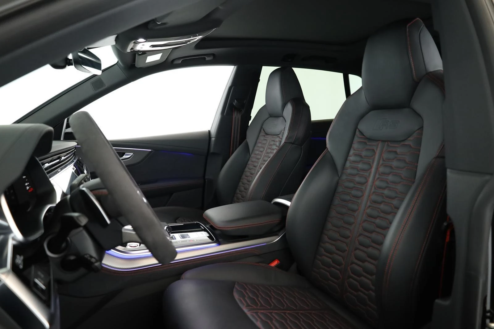 Audi RSQ8 4.0 TFSI PERFORMANCE KERAMIK CARBON B&O PANORAMA - изображение 10