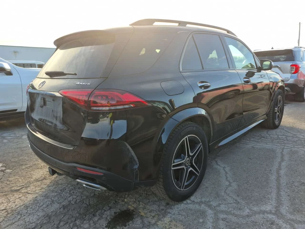 Mercedes-Benz GLE 350 4MATIC | HUD | 360 | PANO | ПОДГРЕВ, снимка 3 - Автомобили и джипове - 53736880