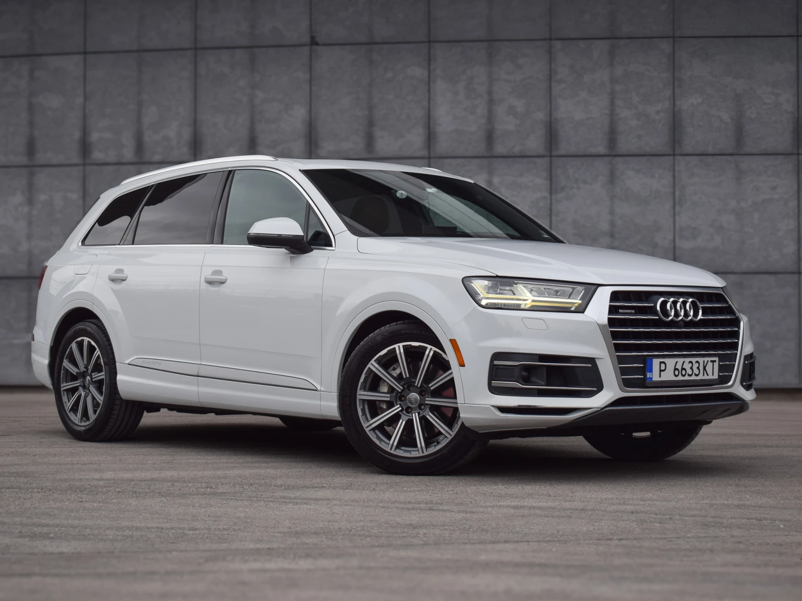 Audi Q7, снимка 3 - Автомобили и джипове - 54296415