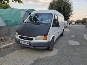  Ford Transit