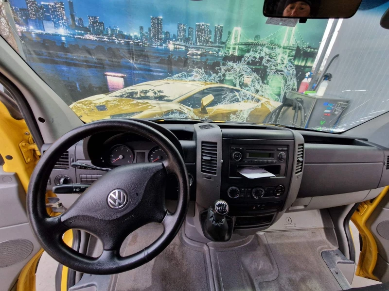 VW Crafter, снимка 8 - Бусове и автобуси - 47110144