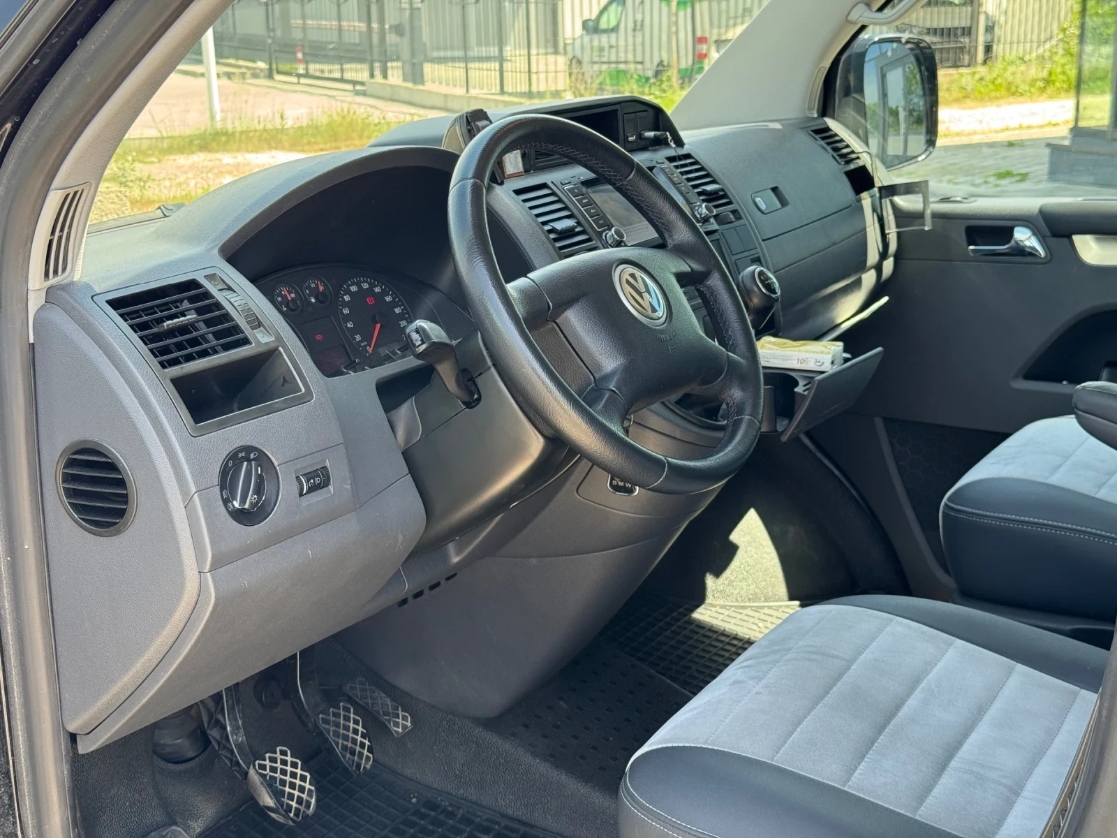 VW Caravelle 2.5 TDI - изображение 7