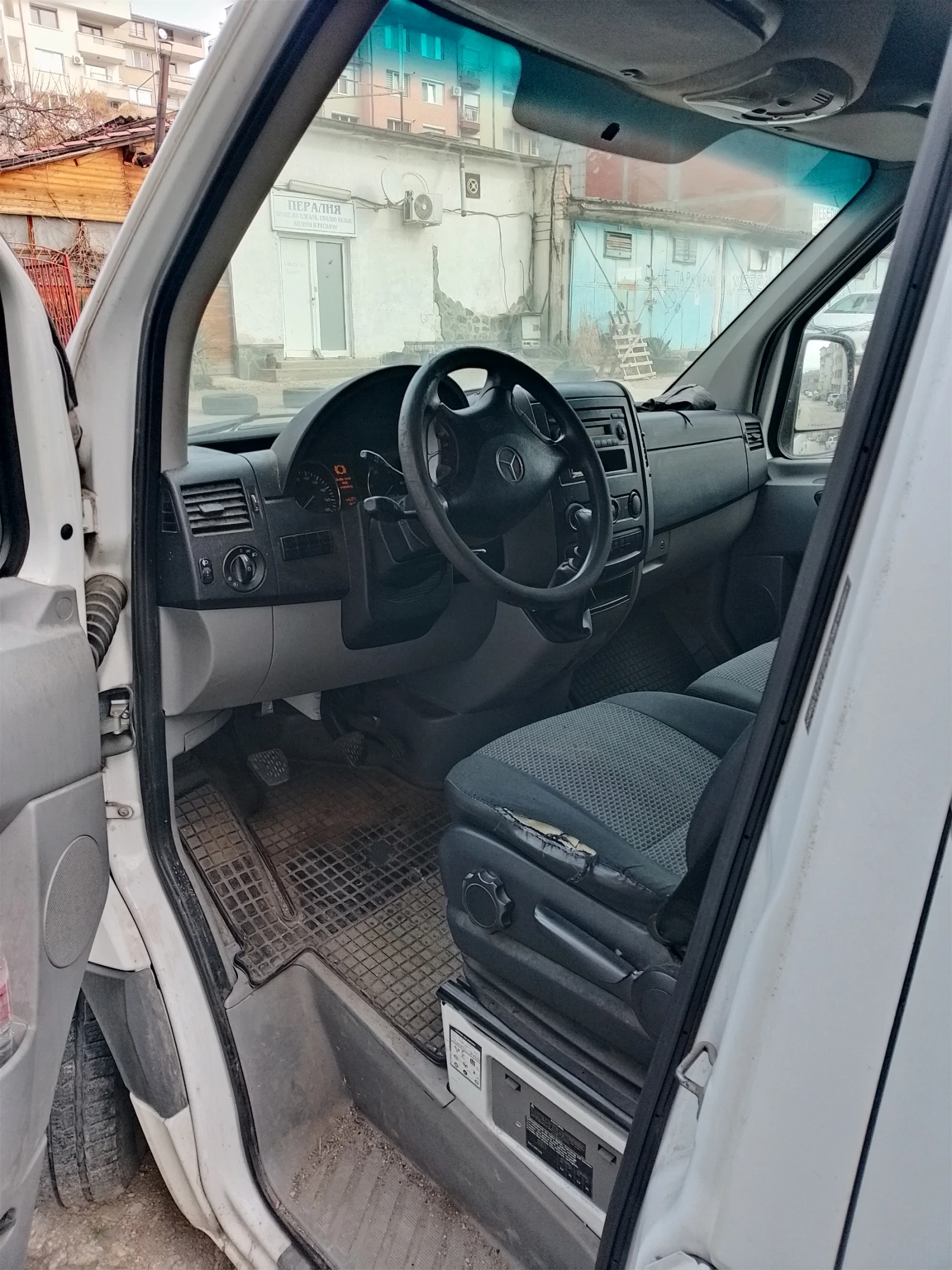 Mercedes-Benz 313, снимка 5 - Бусове и автобуси - 53870413