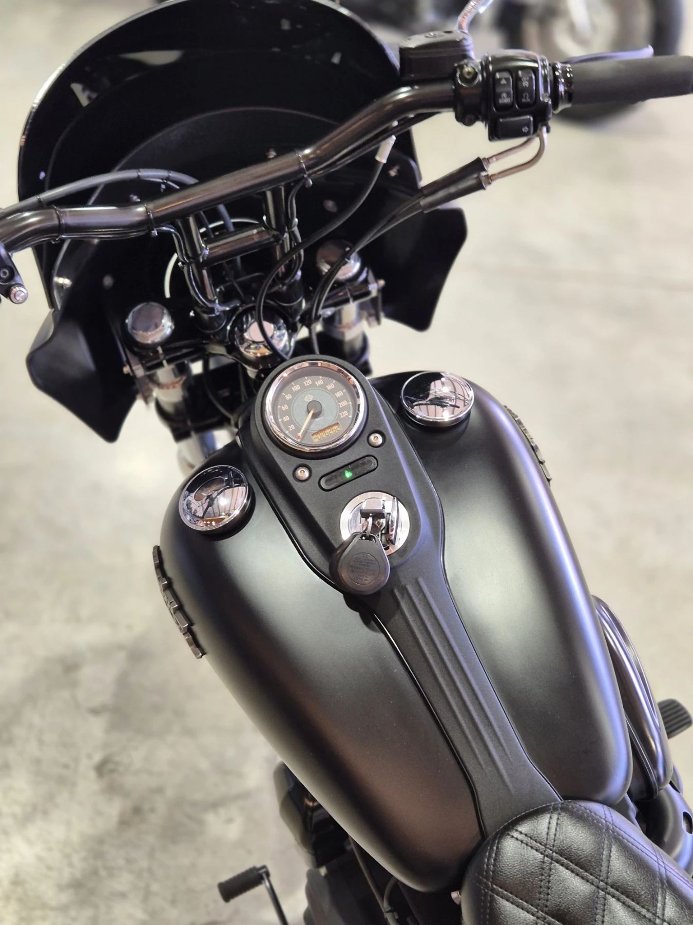 Harley-Davidson Dyna STREET BOB ABS TWIN CAM Нов внос от ШВЕЙЦАРИЯ!!!, снимка 13 - Мотоциклети и мототехника - 55900235