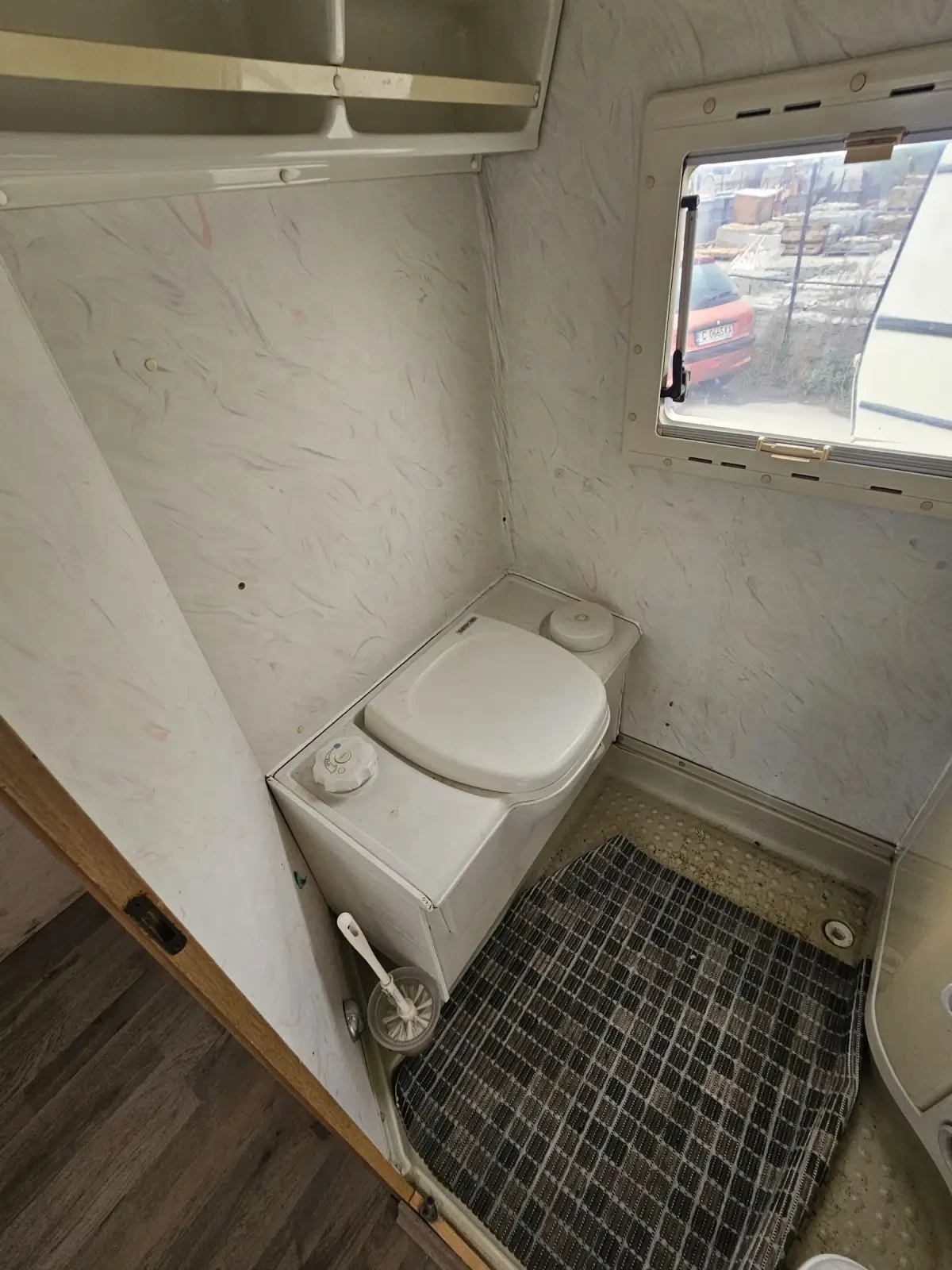  Euramobil 2, 5,    3, 5  | Mobile.bg   13