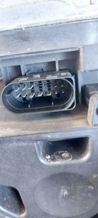 ��� ��� �� Mercedes Benz E-Class Coupe W207 Facelift �2079064100 | Mobile.bg � ����������� 7