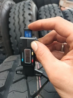 Гуми, снимка 5