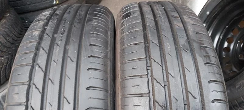 Гуми Летни 185/60R15, снимка 1 - Гуми и джанти - 31487895