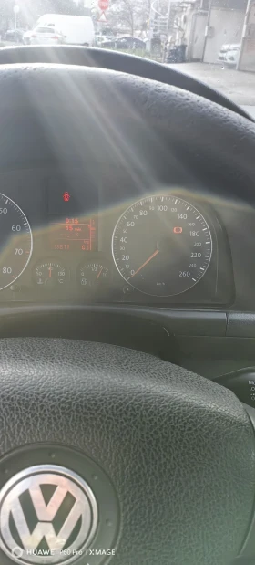 VW Touran Фабричен метан, снимка 9