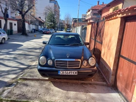 Mercedes-Benz E 250, снимка 1