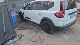 Dacia Jogger 1.0 Turbo 110 Конски сили 7 Местна , снимка 2