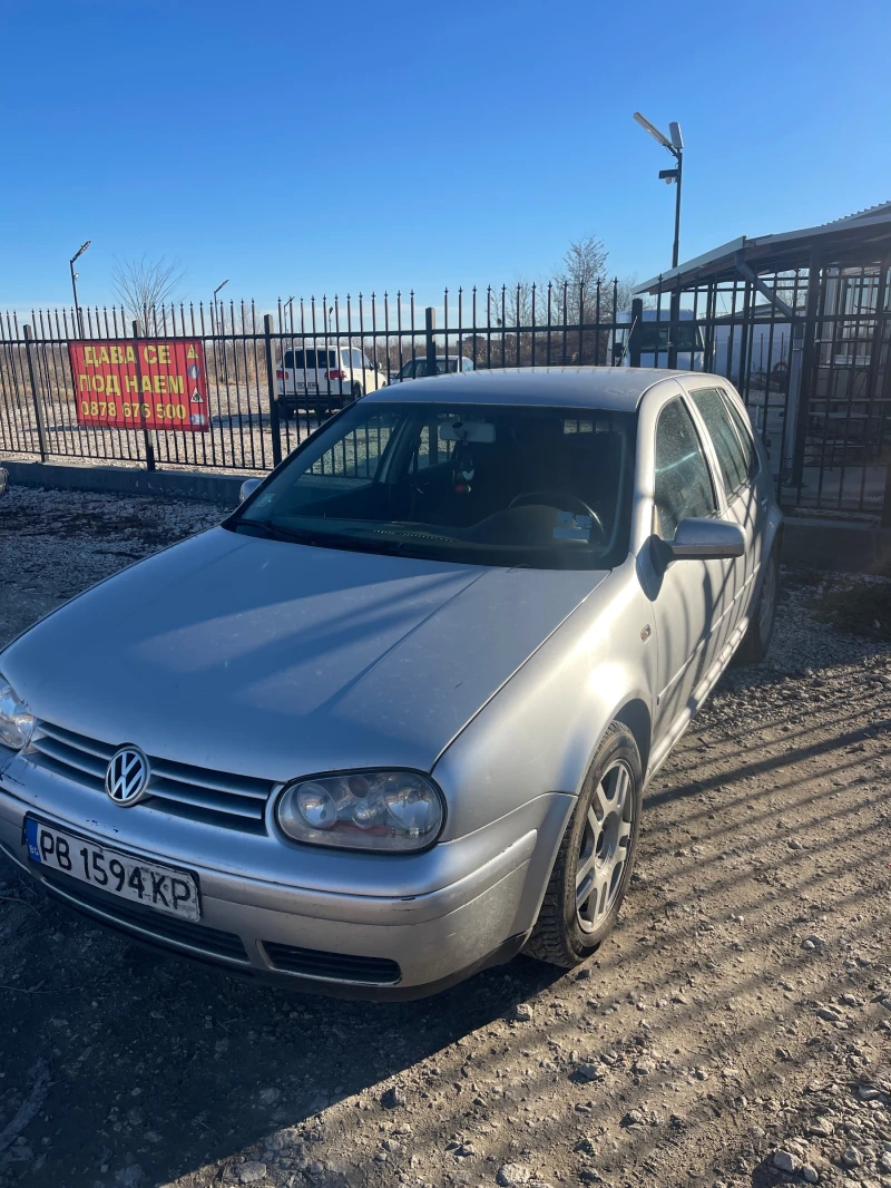 VW Golf, снимка 3 - Автомобили и джипове - 48404072