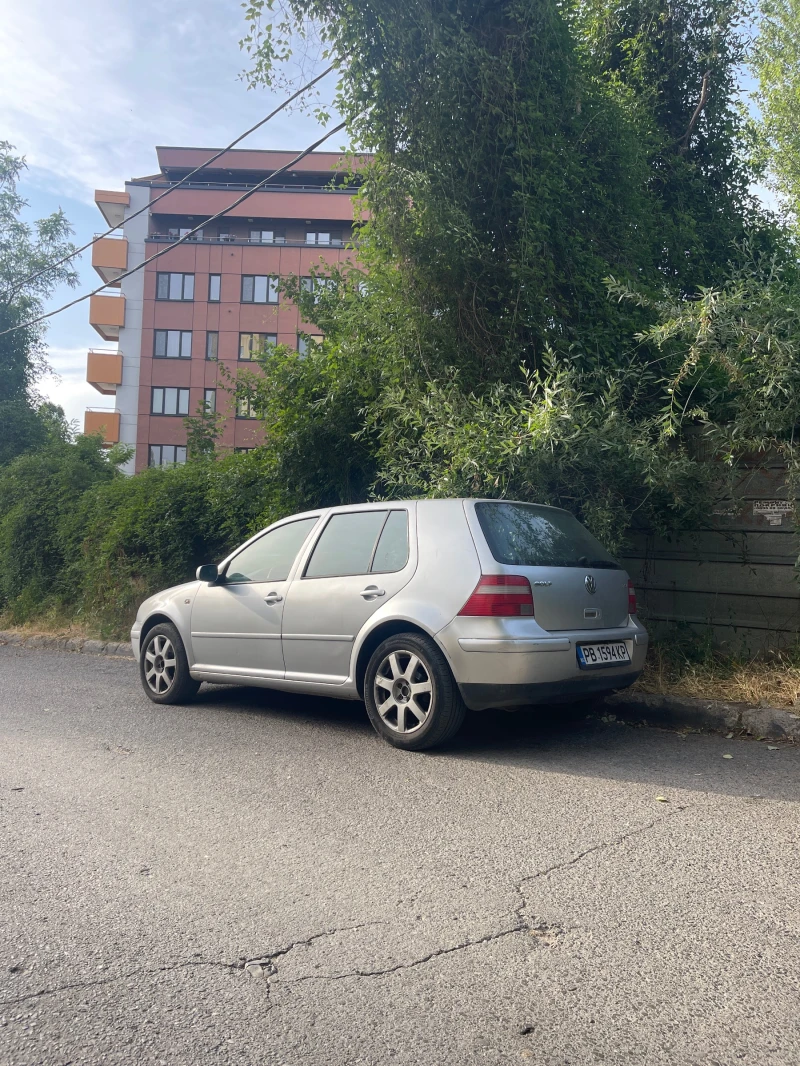 VW Golf, снимка 10 - Автомобили и джипове - 48404072