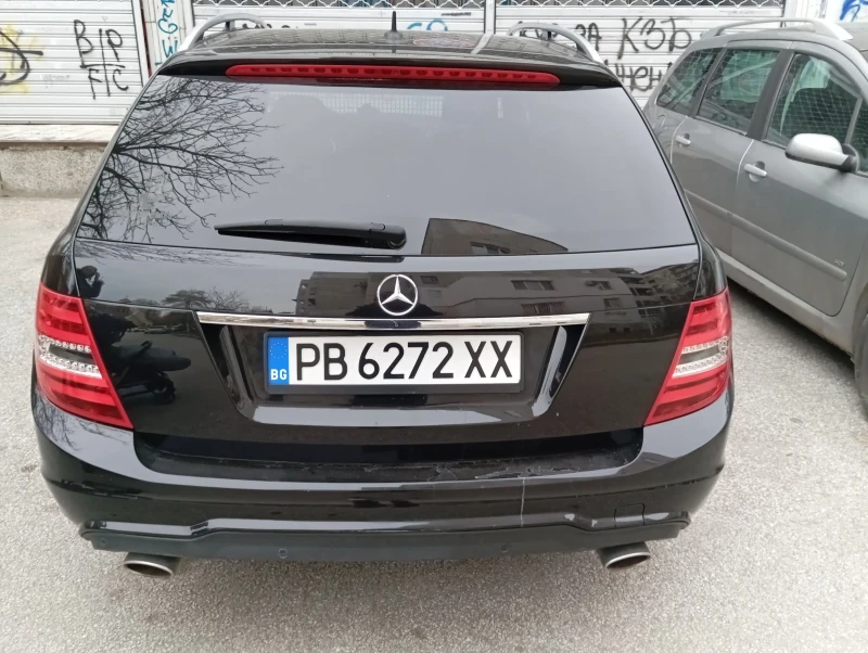 Mercedes-Benz C 300 AMG Packet 4 Matic, снимка 2 - Автомобили и джипове - 49503245