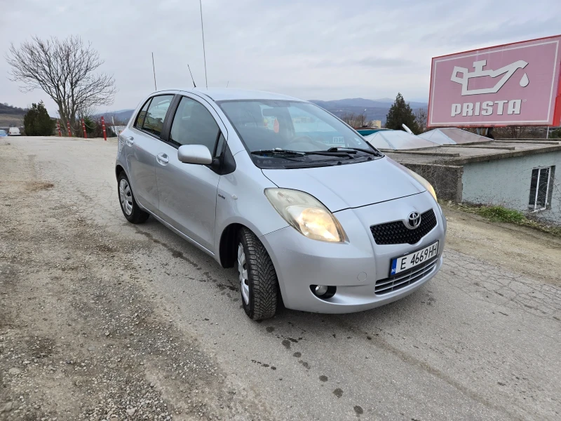 Toyota Yaris 1.4 d4d, снимка 4 - Автомобили и джипове - 48957901