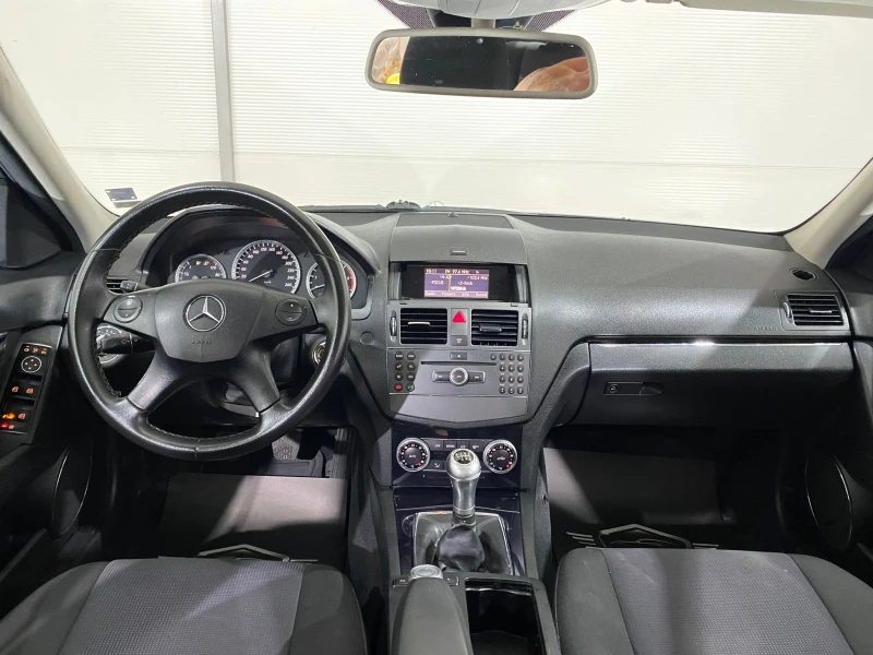 Mercedes-Benz C 200, снимка 8 - Автомобили и джипове - 51270775
