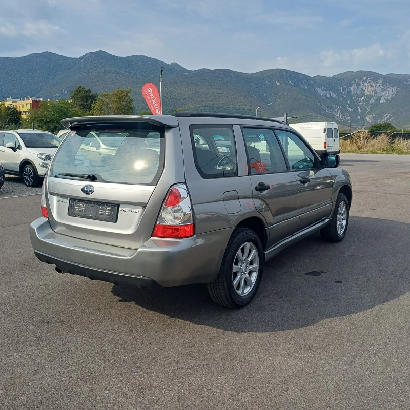 Subaru Forester BI FUEL AVTOMAT, снимка 5 - Автомобили и джипове - 51655044