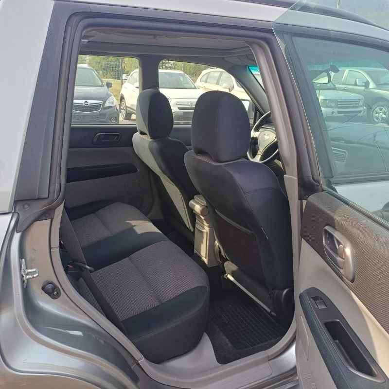 Subaru Forester BI FUEL AVTOMAT, снимка 9 - Автомобили и джипове - 51655044