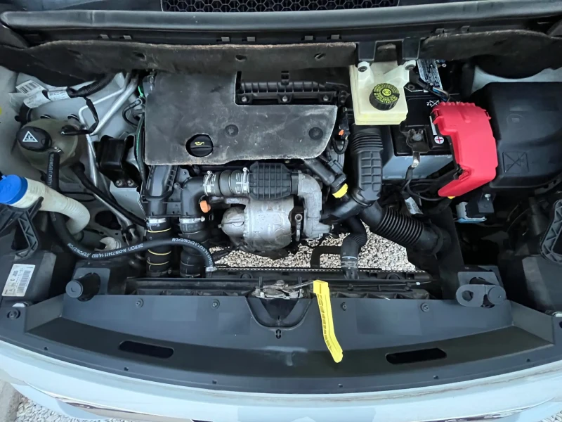 Peugeot Partner 1.6 BHDi, снимка 13 - Автомобили и джипове - 51828476