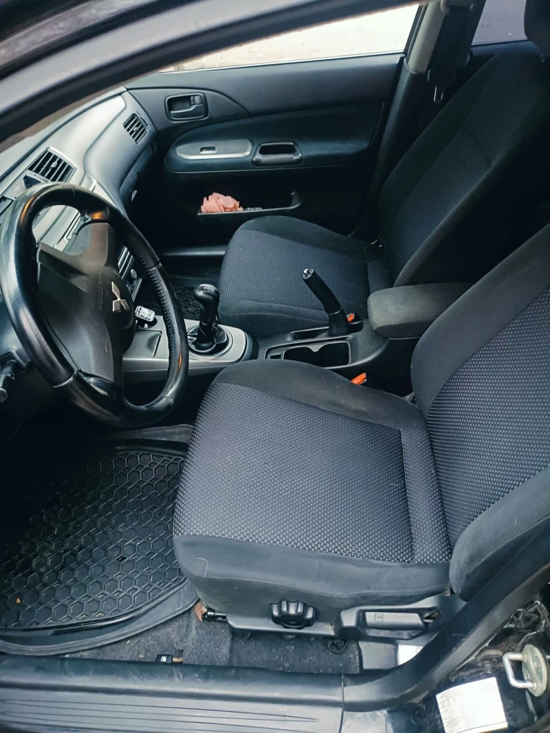 Mitsubishi Lancer 1.6i АГУ Swiss, снимка 9 - Автомобили и джипове - 52748762