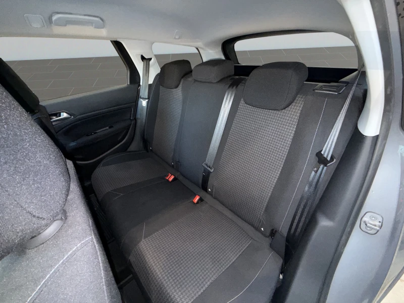 Peugeot 308  ACTIVE 1.5 e-HDI 102  Гаранция 2 години, снимка 12 - Автомобили и джипове - 52614009