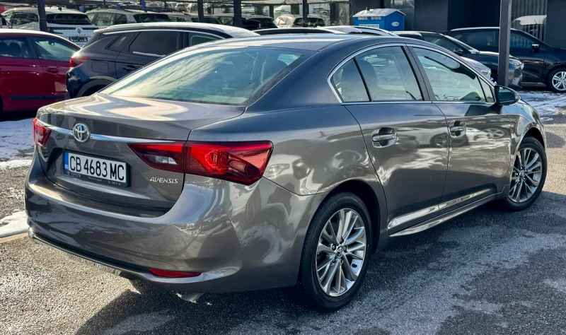Toyota Avensis Първи собственик/Сервизна история, снимка 4 - Автомобили и джипове - 53045584