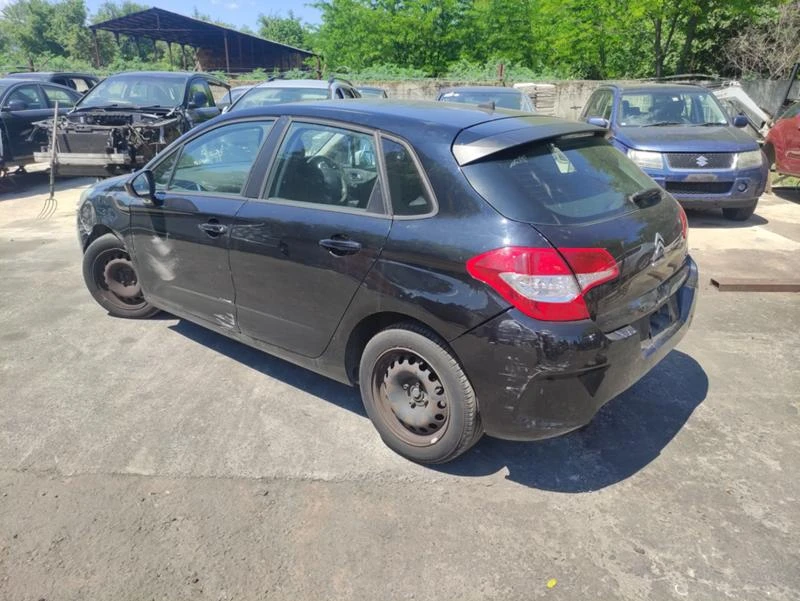 Citroen C4 1.6HDI 3бр., снимка 12 - Автомобили и джипове - 39858114