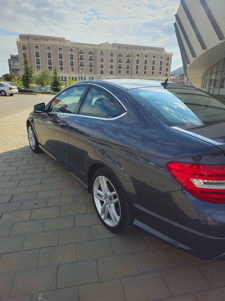 Mercedes-Benz C 220 W204 facelift AMG PACKET , снимка 5 - Автомобили и джипове - 47610134