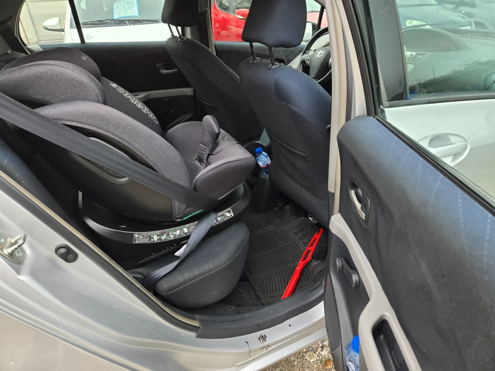 Toyota Yaris 1.4 d4d | Mobile.bg — изображение 13