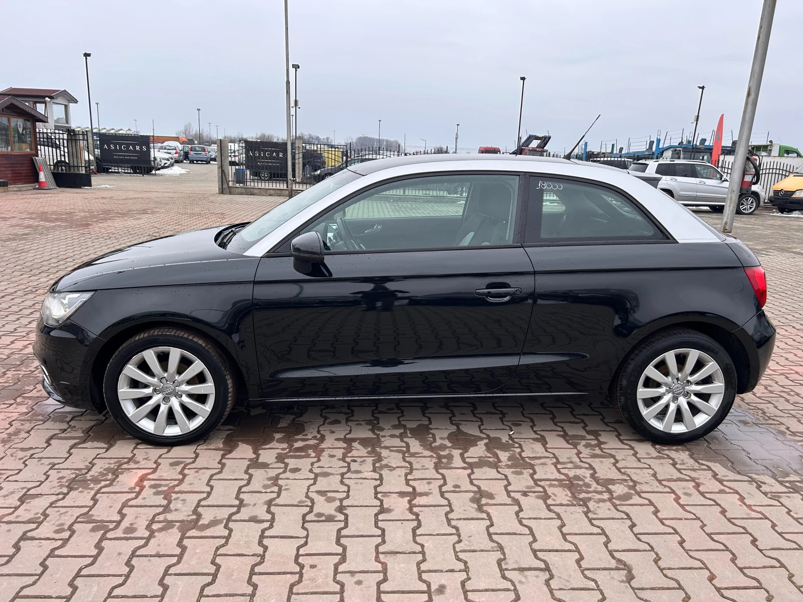 Audi A1 1.2TFSI  - изображение 9