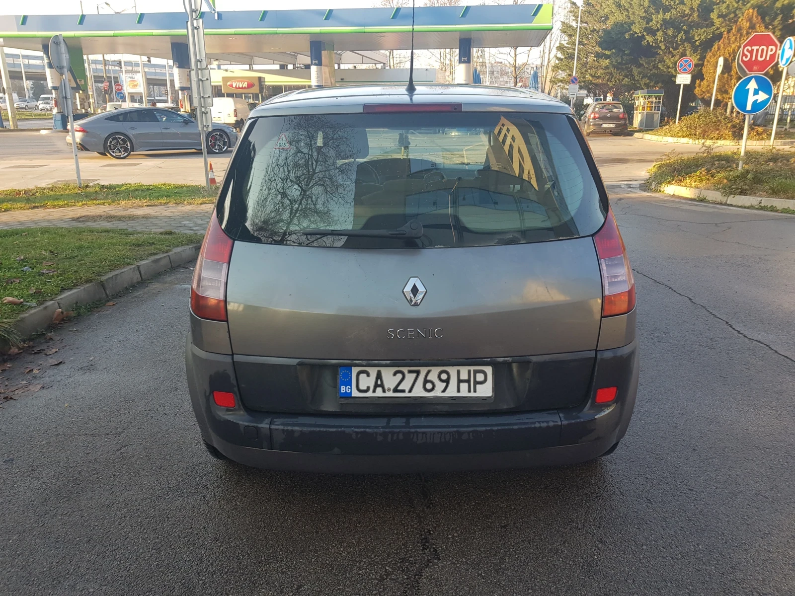 Renault Scenic 2.0i-16V - изображение 2