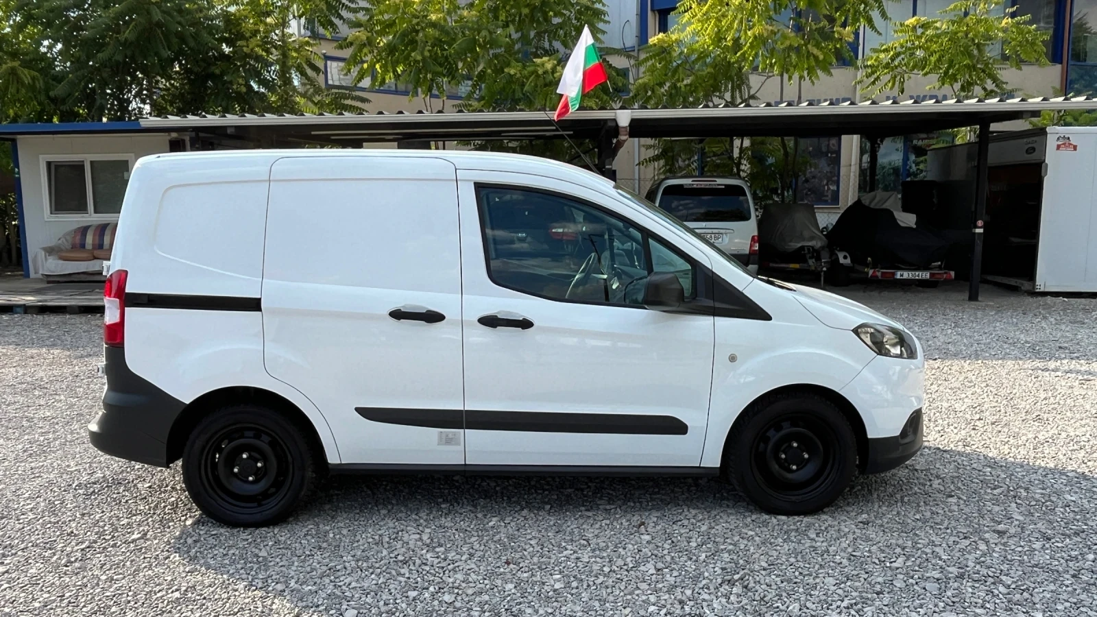 Ford Courier 1.0 ecoboos 101 - изображение 5