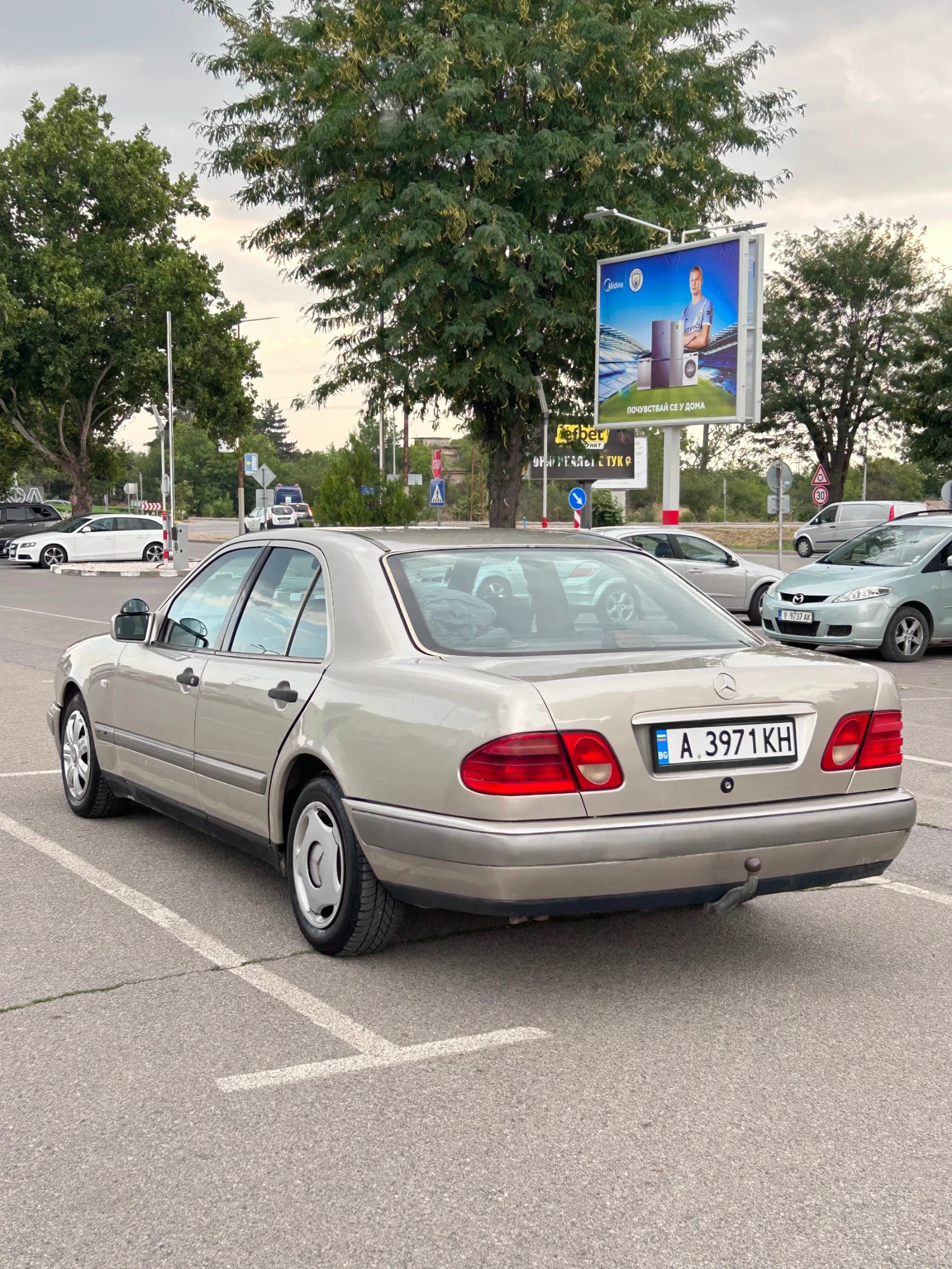 Mercedes-Benz E 290 2.9 дизел - изображение 4