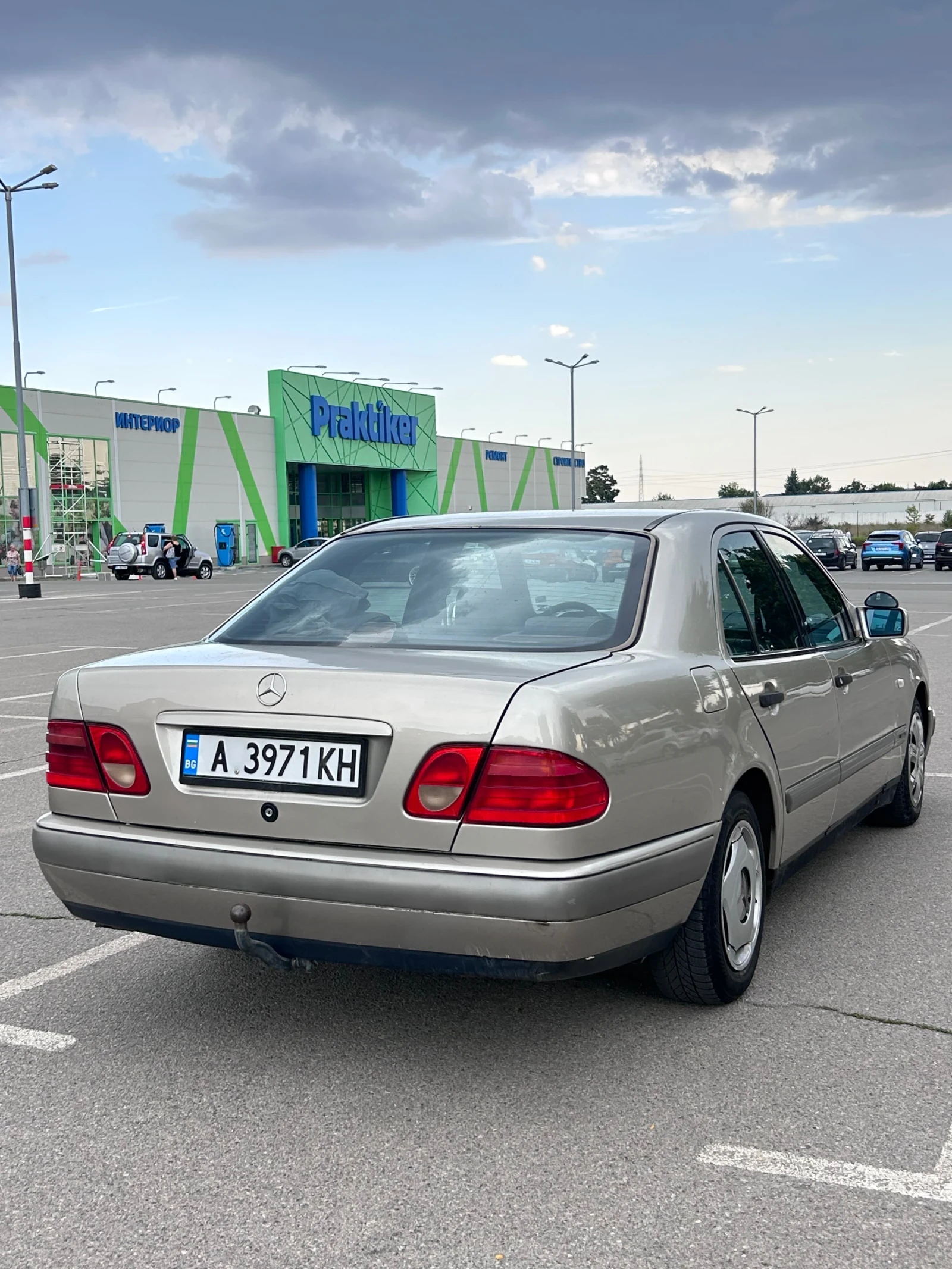 Mercedes-Benz E 290 2.9 дизел - изображение 3