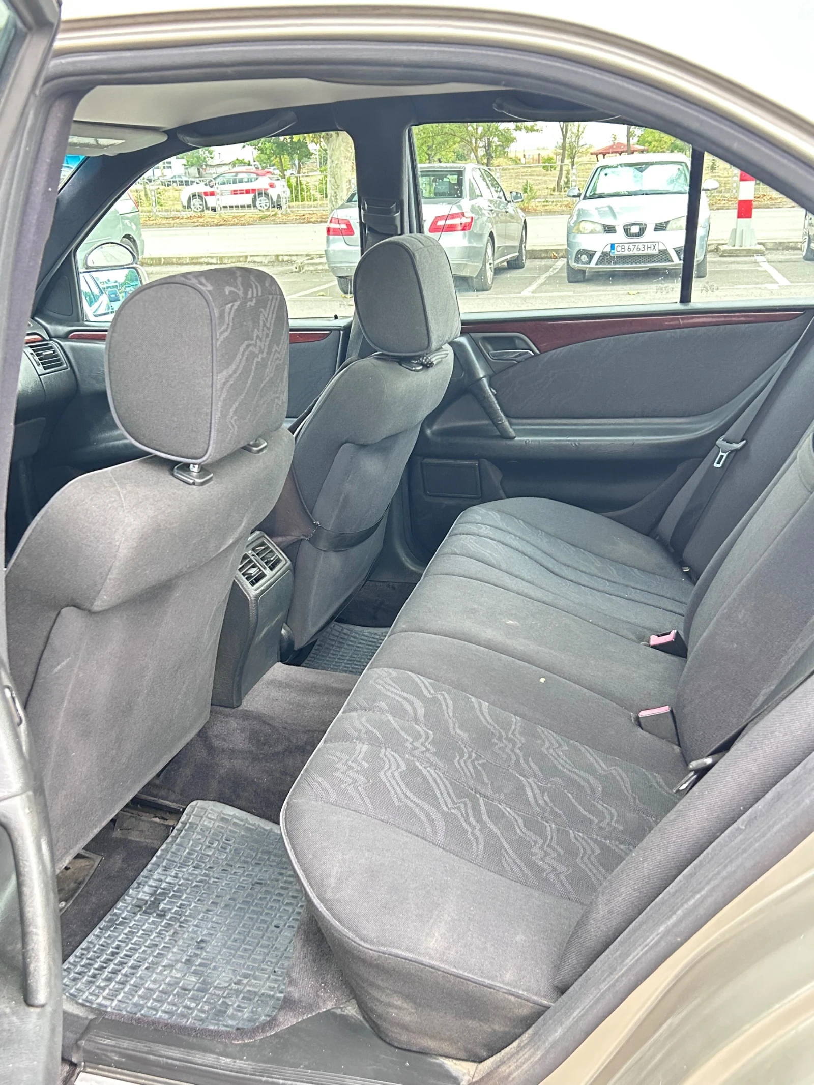 Mercedes-Benz E 290 2.9 дизел - изображение 5