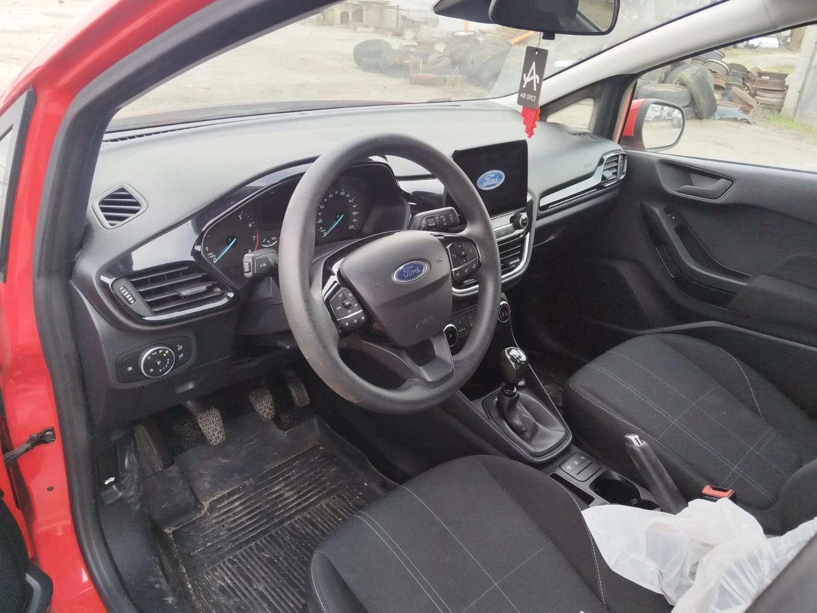 Ford Fiesta 1.0 ecoboost  - изображение 7