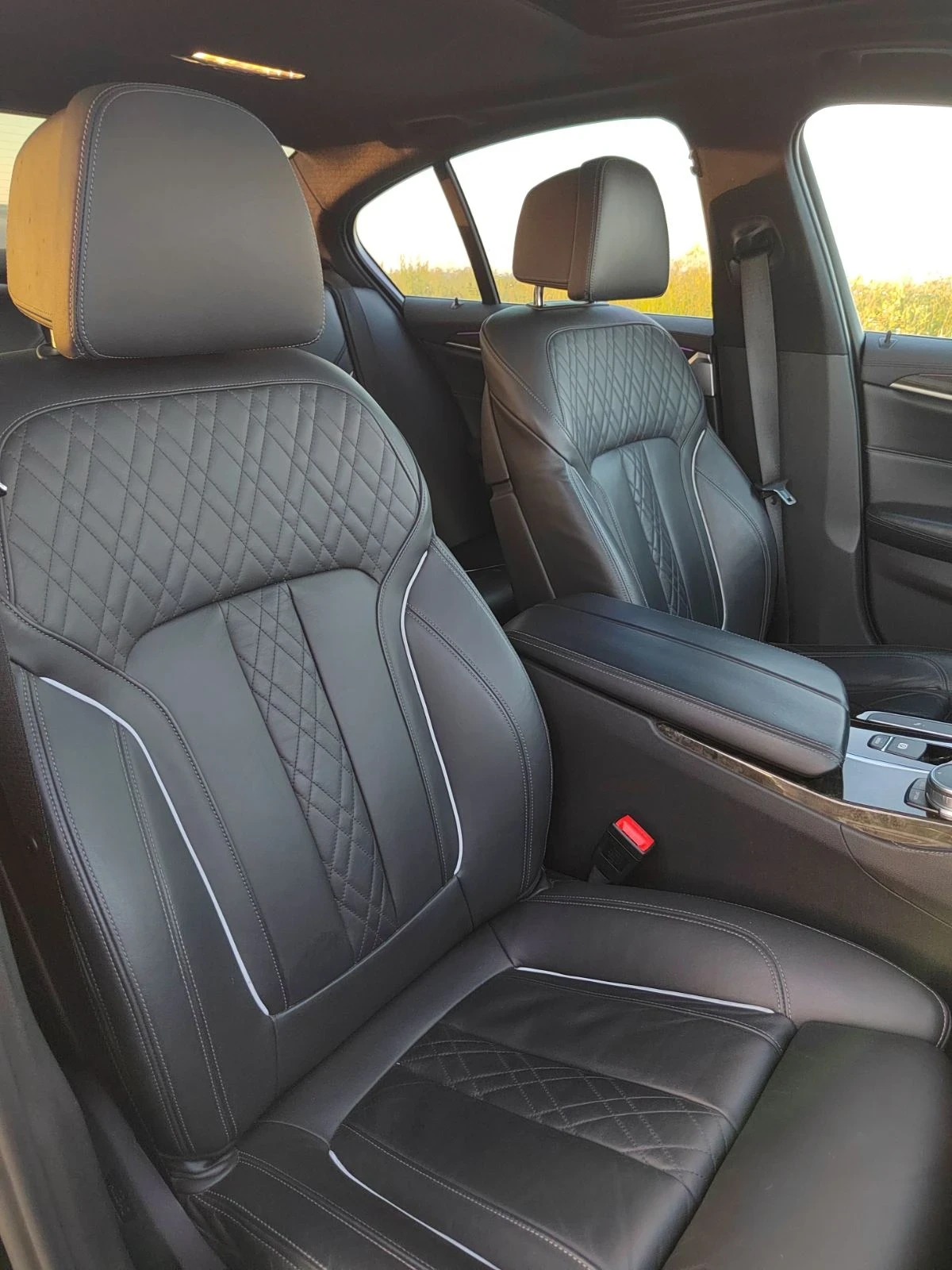 BMW 540 I  Xdrive 45000km, снимка 16 - Автомобили и джипове - 54906732