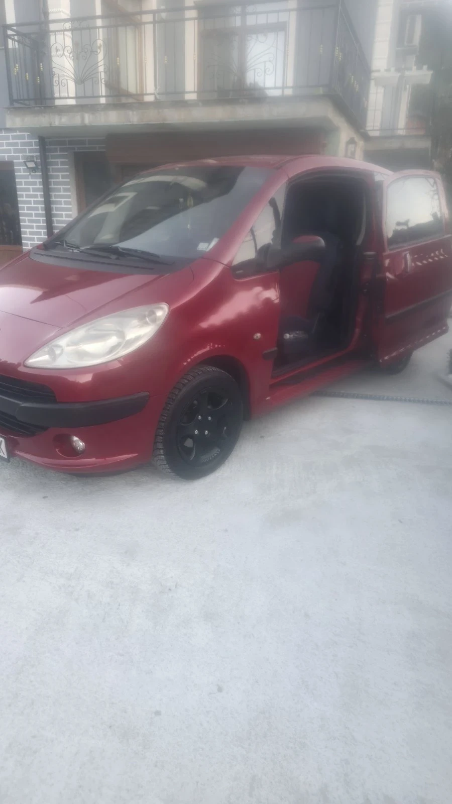 Peugeot 1007 Всичко платено до септември 2026, чисто нови зимни - изображение 7