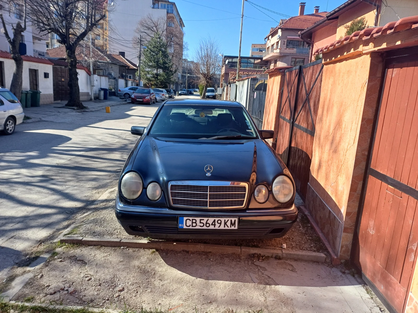Mercedes-Benz E 250