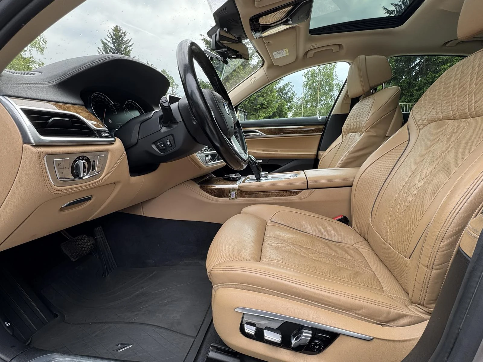 BMW 740, снимка 8 - Автомобили и джипове - 54341505